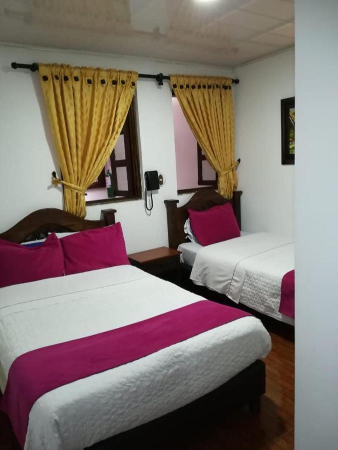 Hostal Internacional Bogota Exterior photo